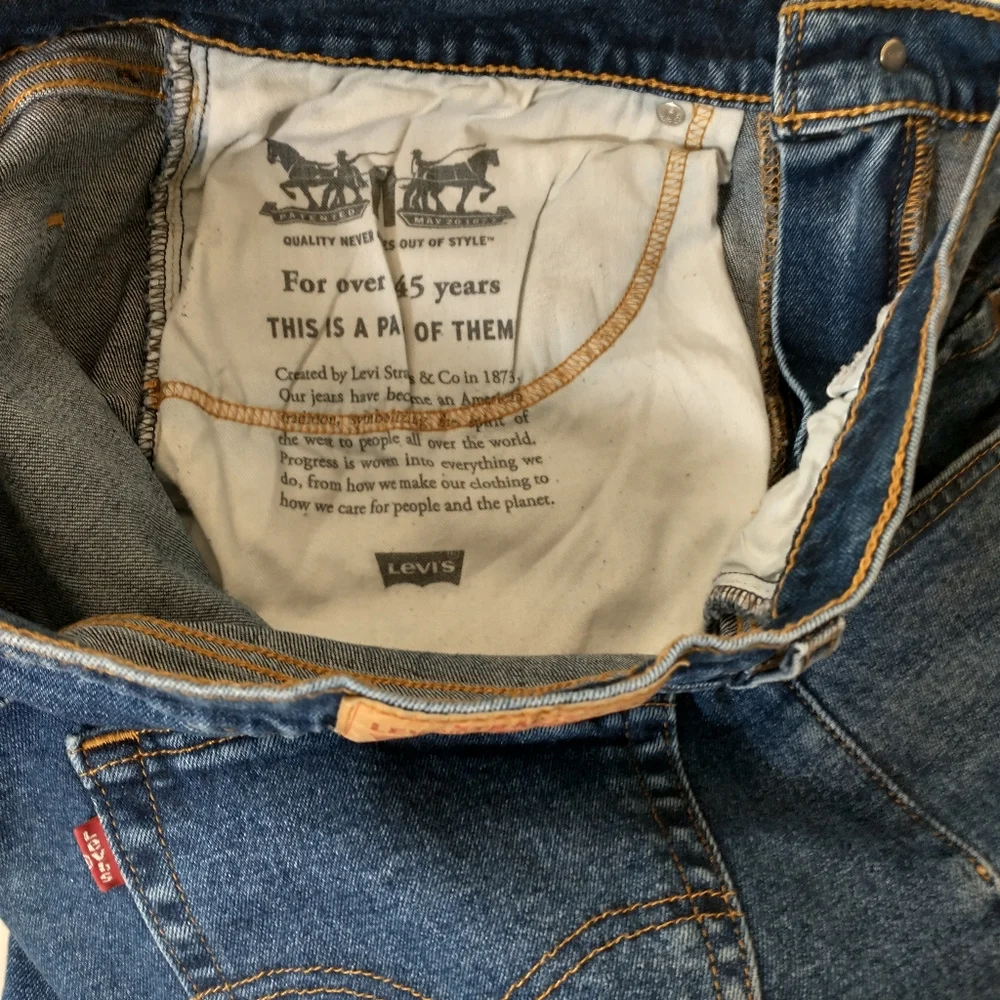 Levi 505 Jeans, Men's Size,‎ Waist 34, Length 30, Medium Blue, Straight Leg